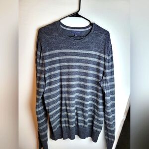 Banana Republic Gray Striped Long Sleeve Sweater Size Large